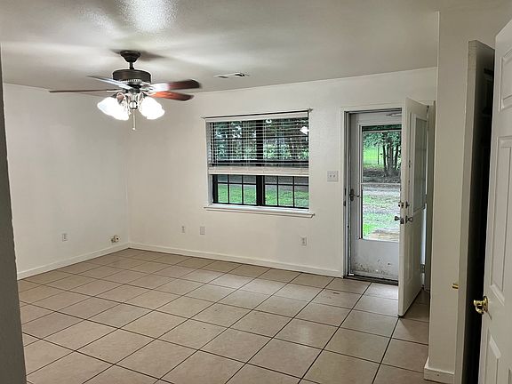 2nd image of 808 N 14th St #810
