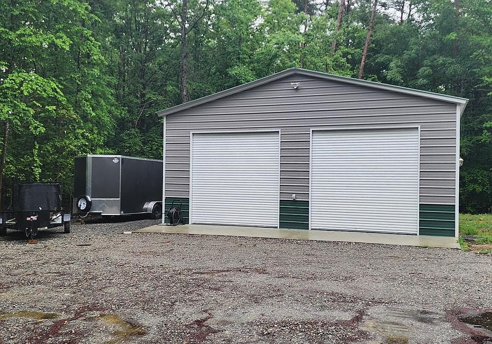 1st image of 47 Tall Pines Dr