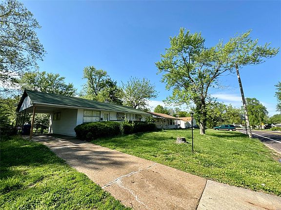 2nd image of 10821 Spring Garden Dr