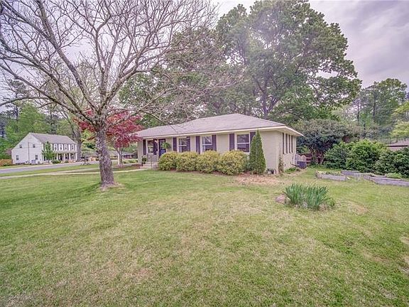 4th image of 260 Sequoia Dr