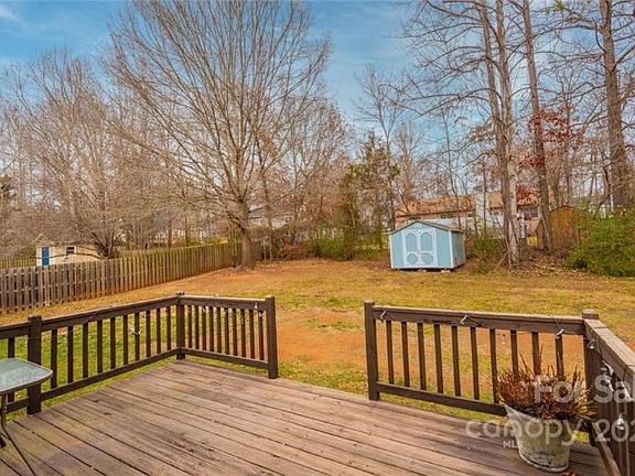 5th image of 3778 Mattingly Dr