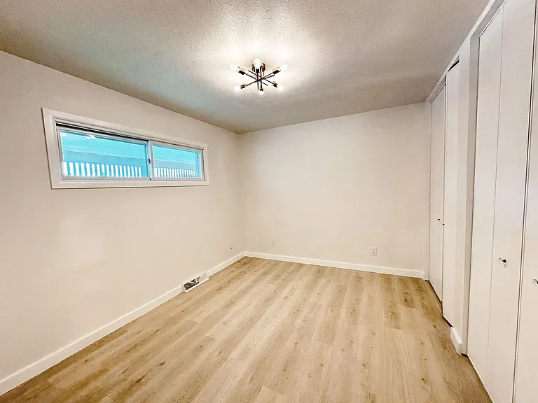 509 Westview Dr — Photo 9