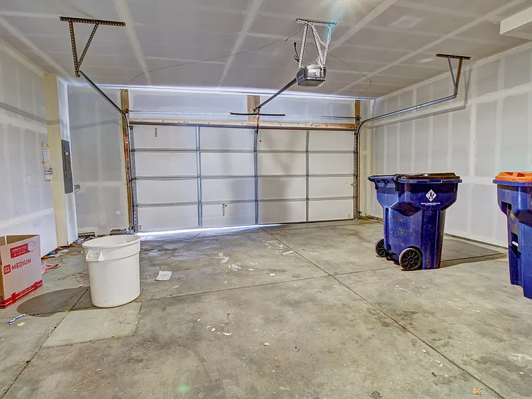 13811 Vispo Way — Photo 8