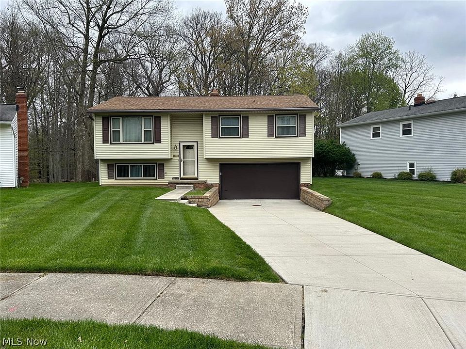 1st image of 24437 Ridgeline Dr