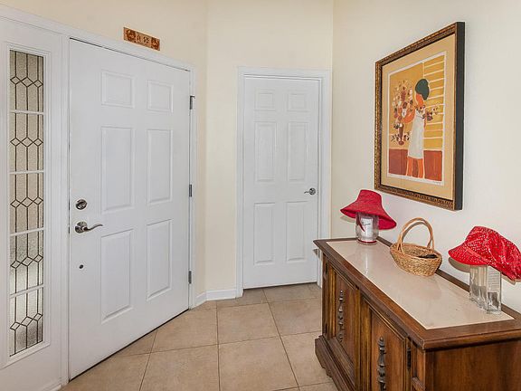 4th image of 9015 Tropical Bend Cir