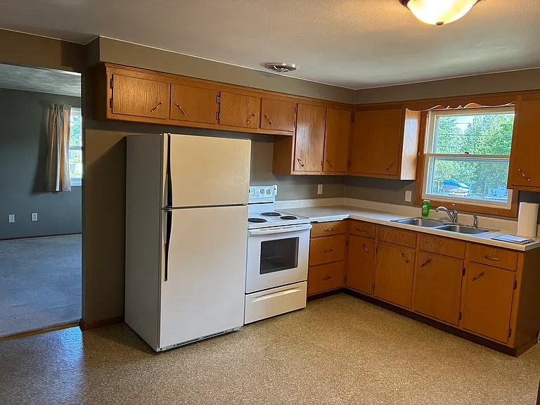 732 Bluff Ave — Photo 5