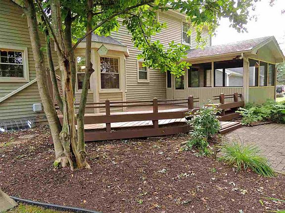 5th image of 1372 Red Oak Ln