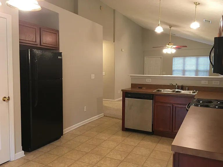 121 Blue Heron Pl — Photo 12