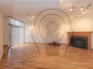 (Undisclosed Address), Chicago, IL 60614