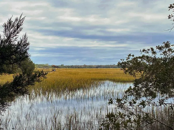 1 Long Island Rd, Hollywood, SC 29449