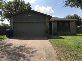 2841 Sage Brush Dr, Corpus Christi, TX 78410