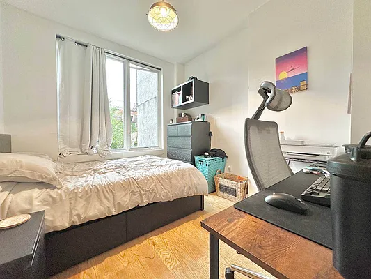 Rented by Doorway NYC, LLC | media 6