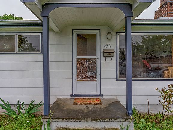 2nd image of 2311 E 29th St