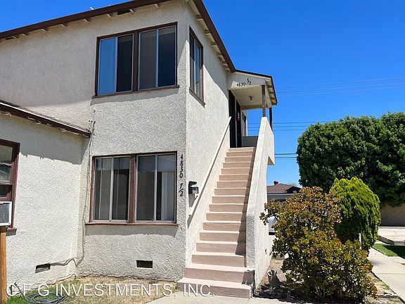 3rd image of 4830 1/2 N Lakewood Blvd #9916693