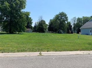 415 Carrollwood Dr, Youngstown, NY 14174