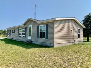 7094 Lovells Rd, Grayling, MI 49738