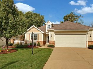 5430 Peachtree Ln, Parma, OH 44134