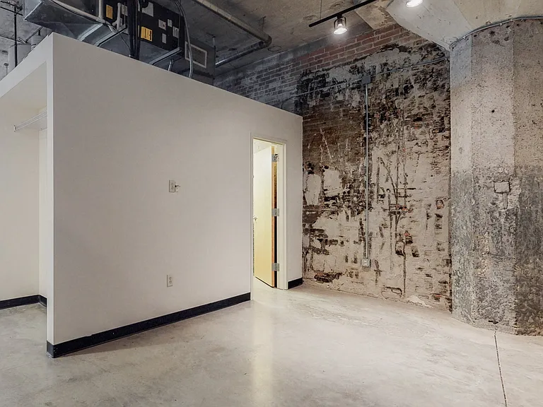 Reynolds Lofts — Photo 50