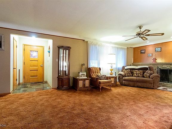 3rd image of 9217 W 130th St