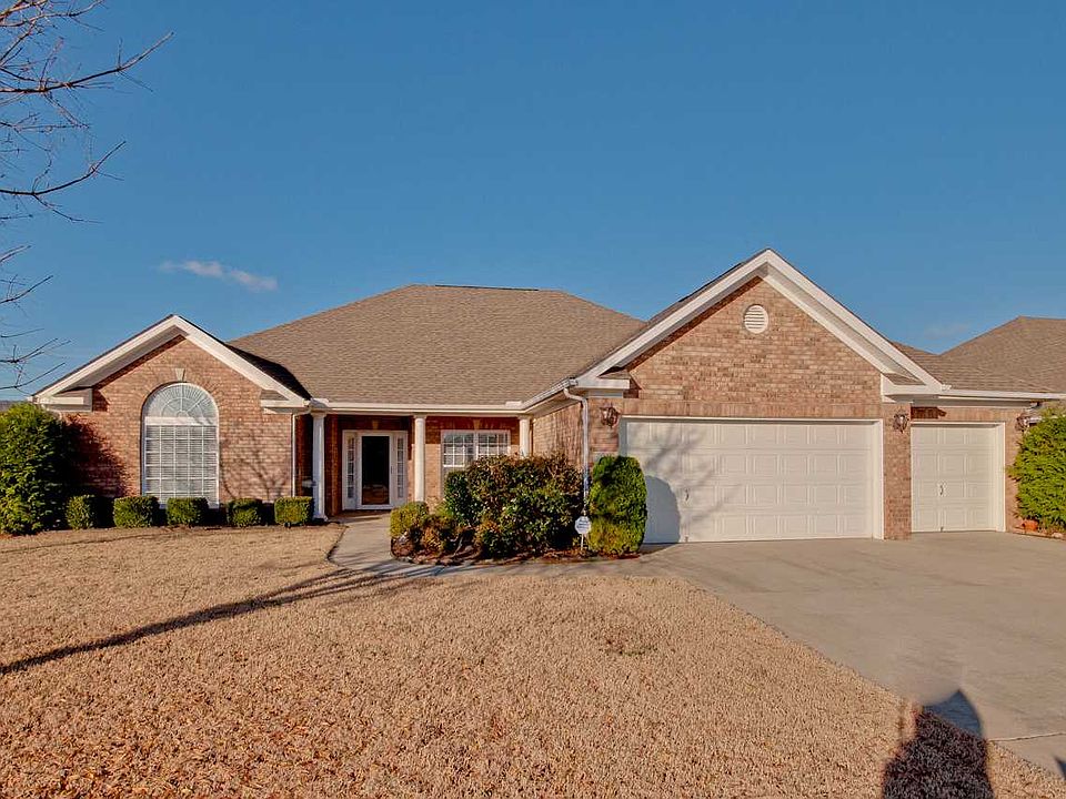 1st image of 7010 Freedom Park Cir SE