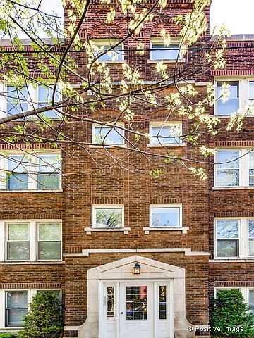 1st image of 747 W Belden Ave APT D