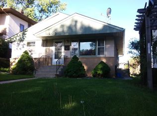 205 Lexington Pkwy S, Saint Paul, MN 55105