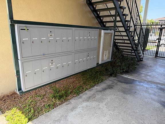 4th image of 12401 Clearglen Ave #B76bb009d