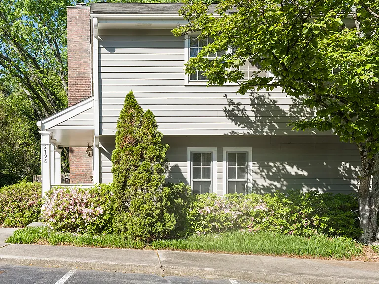 2798 Farmstead Rd SE — Photo 30