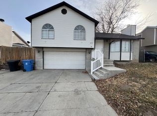 4137 W Misty Dr, Taylorsville, UT 84129