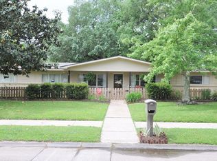 299 Roselawn Blvd, Lafayette, LA 70503