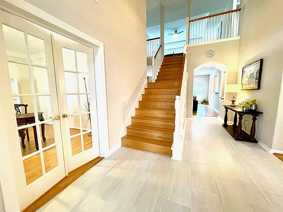 2nd image of 22411 Elizabeth Place Ct