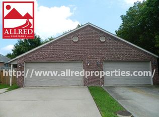 1856 N Pine Valley Dr, Fayetteville, AR 72704