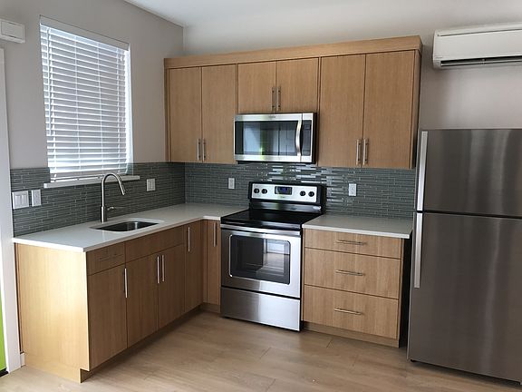 3rd image of 406 & 410 N Alberta St #406B