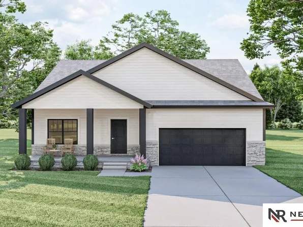 12109 S 110th St, Papillion, NE 68046