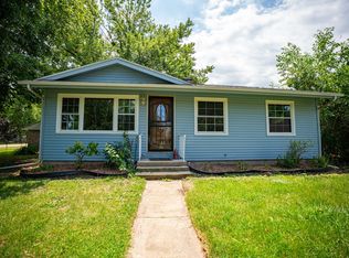 204 W Main St, Holcomb, IL 61043