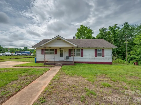500 Southern St, Rutherfordton, NC 28139