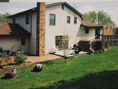 2nd image of 221 Old York Rd