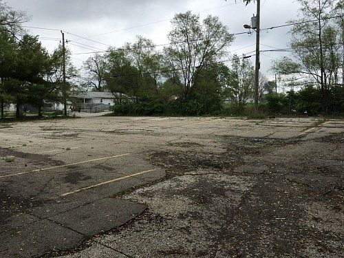 5th image of 1847 S State Ave