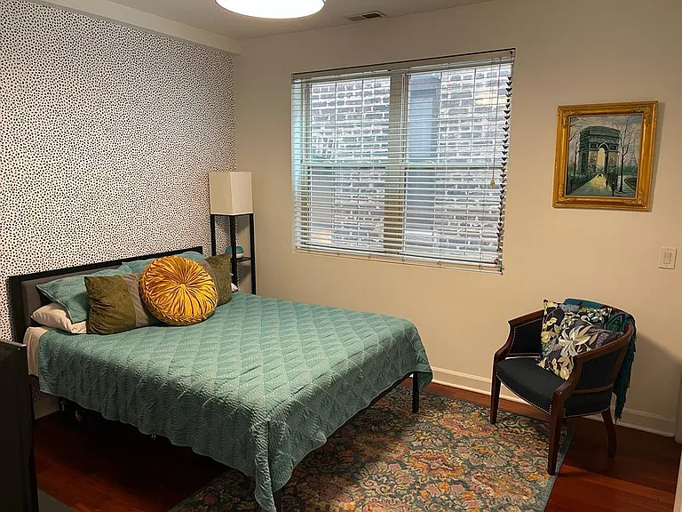 1345 N Ashland Ave #2S — Photo 10
