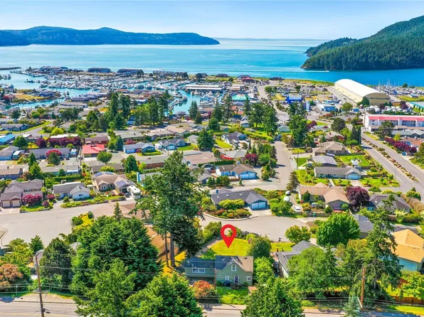 5712 Sugarloaf Street, Anacortes, WA 98221