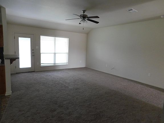 3rd image of 3438 Plateau St