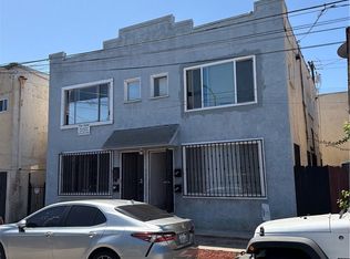 1136 E Alhambra Ct, Long Beach, CA 90813