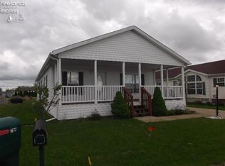 1665 N Coldwater Crossing Rd #DD, Lakeside Marblehead, OH 43440