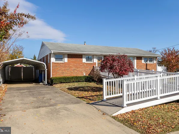 505 W 13th St, Front Royal, VA 22630