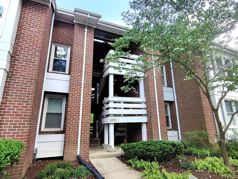3151D Covewood Ct — Photo 16