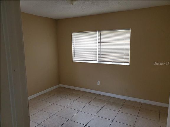 5th image of 4215 E Sandalwood Cir