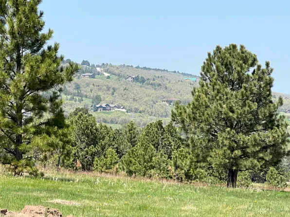 27 Oak Dr, Whitewood, SD 57793