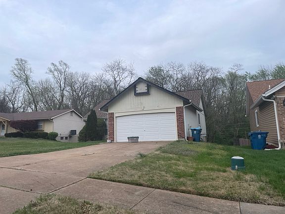 2nd image of 5276 Edgemere Dr