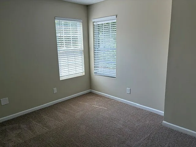 905 Woodlake Dr — Photo 12