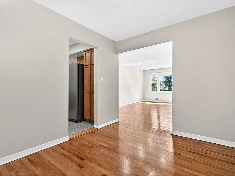21 Troy Ct #1 — Photo 22